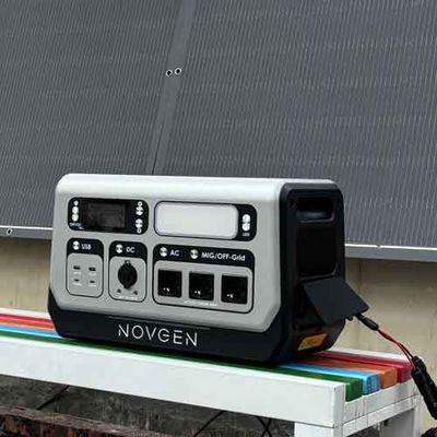 পোর্টেবল ব্যালকনি পাওয়ার প্ল্যান্ট 2200W 2048WH সৌর শক্তি স্টোরেজ পাওয়ার প্ল্যান্ট